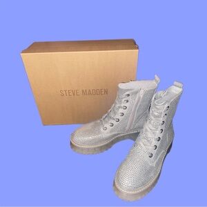 Steve Madden Metallic Silver Lace-Up Boots